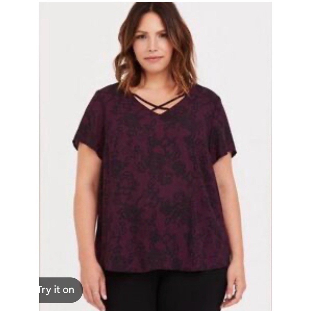 Torrid Magenta Purple Floral Lace Print Crisscross V-Neck Blouse Top Size 2 Plus